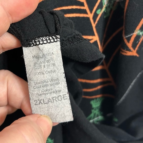 Christian Audigier Los Angeles Spiderweb Skulls Swords Wings Jeweled T Shirt - Picture 9 of 12